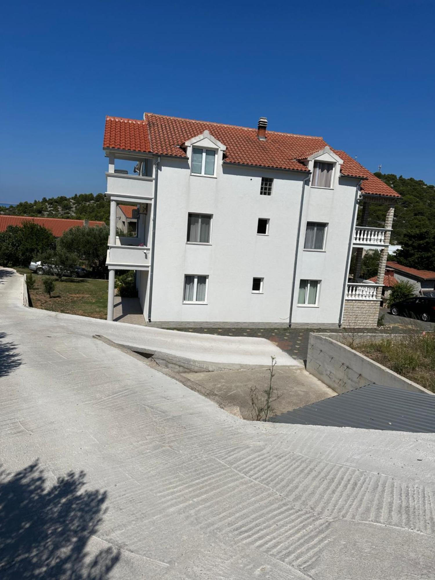 Apartmani Ljubica, Murter Exterior photo